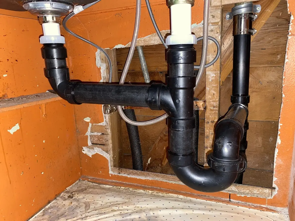 Professional Pipe Bursting equipment and tools on the job in Hugo